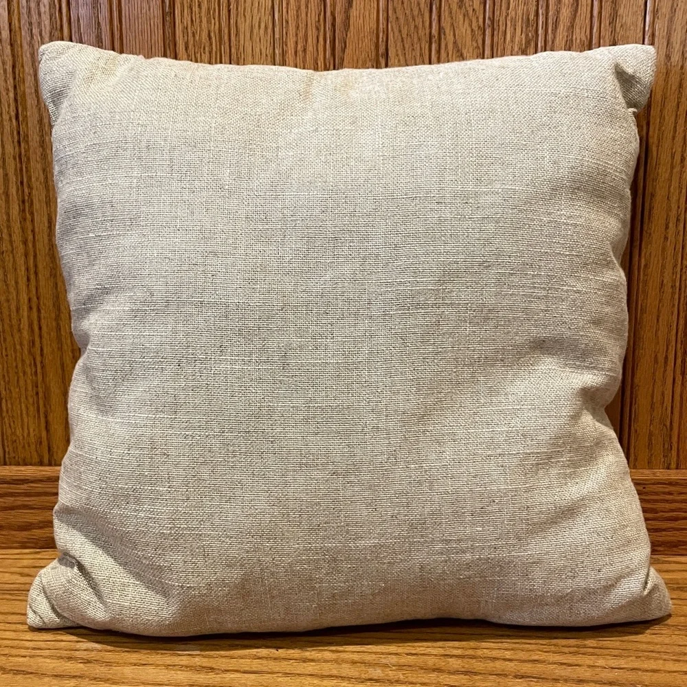 Winter Cardinal Appliqué Christmas Accent Throw Pillow